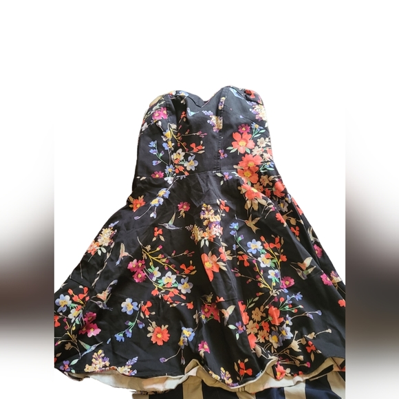 Floral Dress - Picture 1 of 3